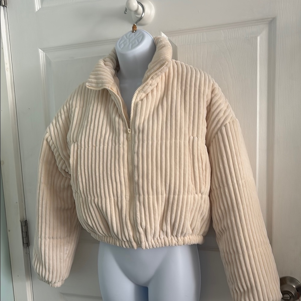 SHEIN Cream Puffer Jacket with Ribbed Texture and High Collar